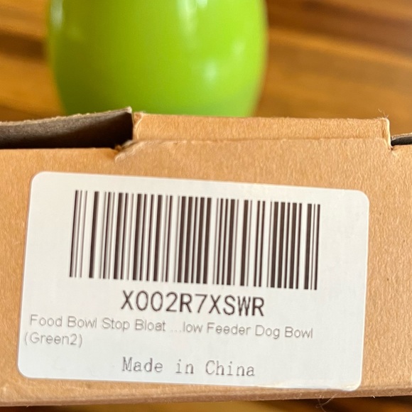 NIB Lime Green Strawberry Flower Pet Slow Feeder Bowl - Picture 8 of 15